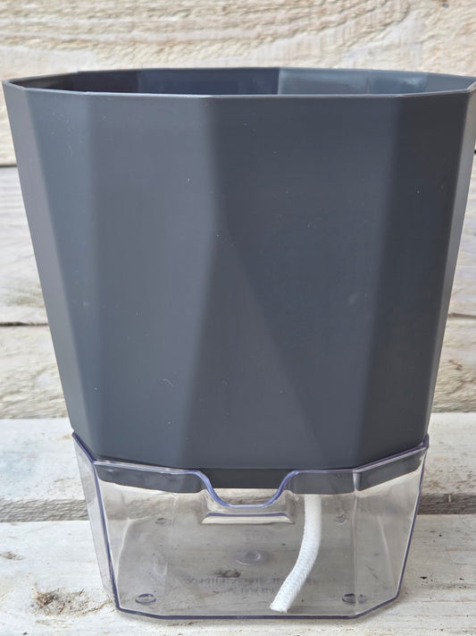 Modern Grey Self-Watering Pot – 15cm x 16.5cm
