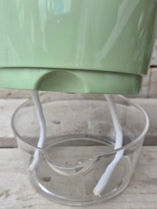 Green Self-Watering Plant Pot – Clear Base 15cm x 15.5cm
